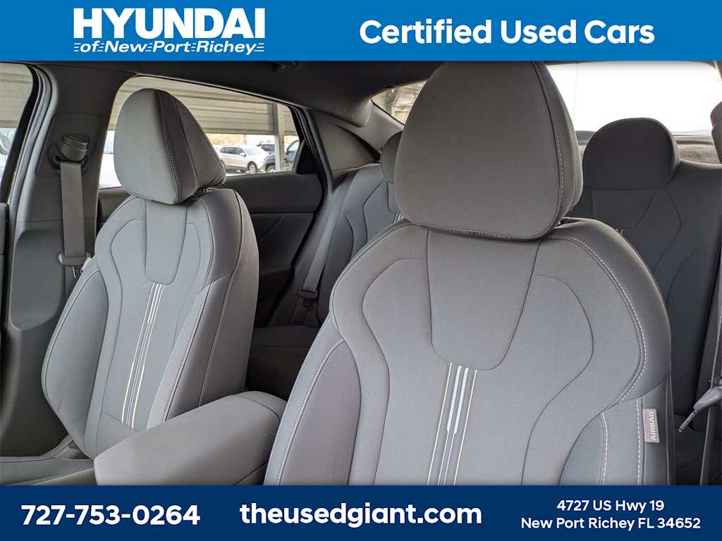 Thumbnail: 2023 Hyundai Elantra - 7