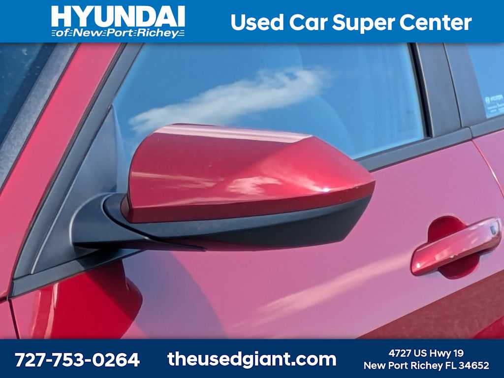 Thumbnail: 2023 Hyundai Elantra - 11