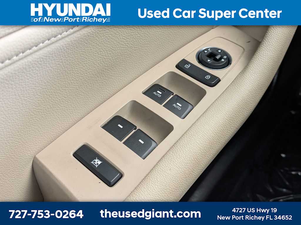 Thumbnail: 2015 Hyundai Sonata - 33