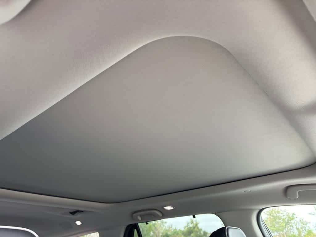 Thumbnail: 2023 Honda Pilot - 10