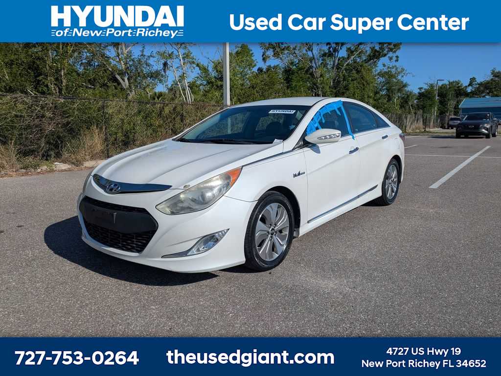 2013 Hyundai Sonata Limited -
                  New Port Richey, FL