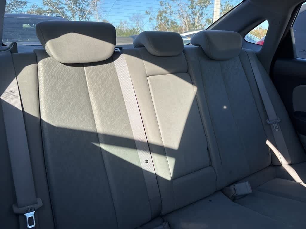 Thumbnail: 2010 Hyundai Elantra - 8