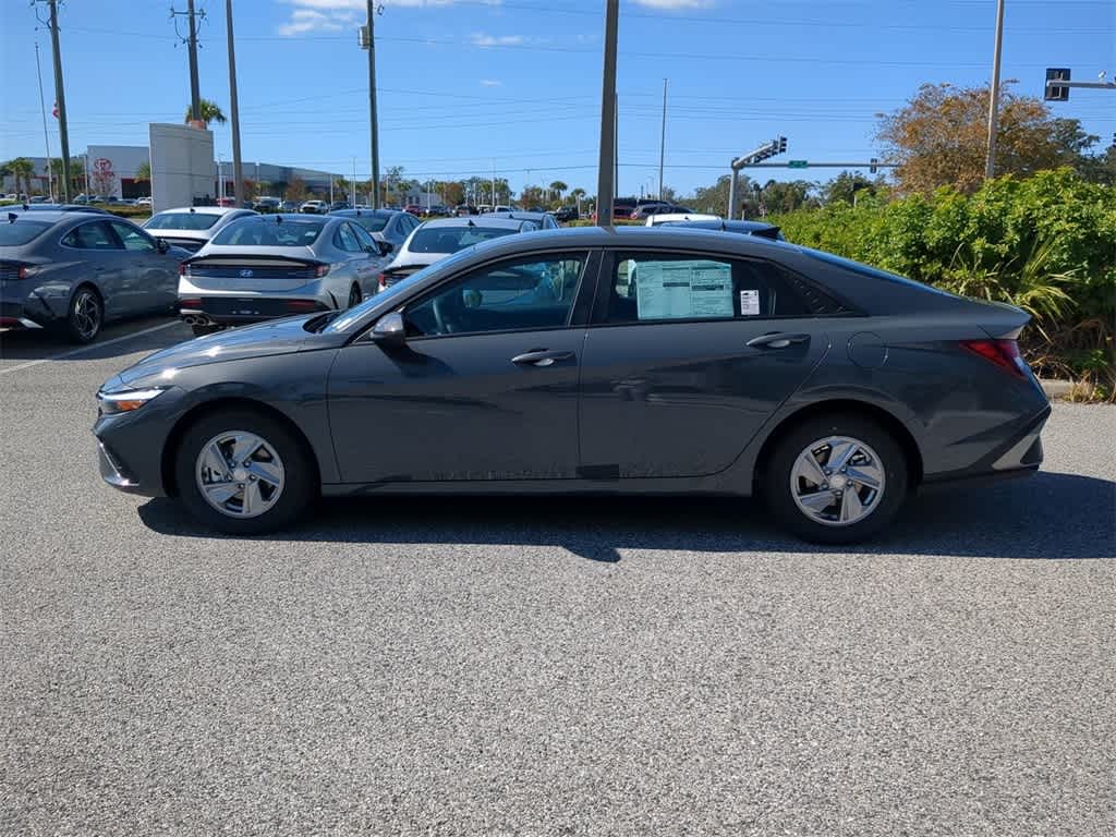 Thumbnail: 2026 Hyundai Elantra - 3