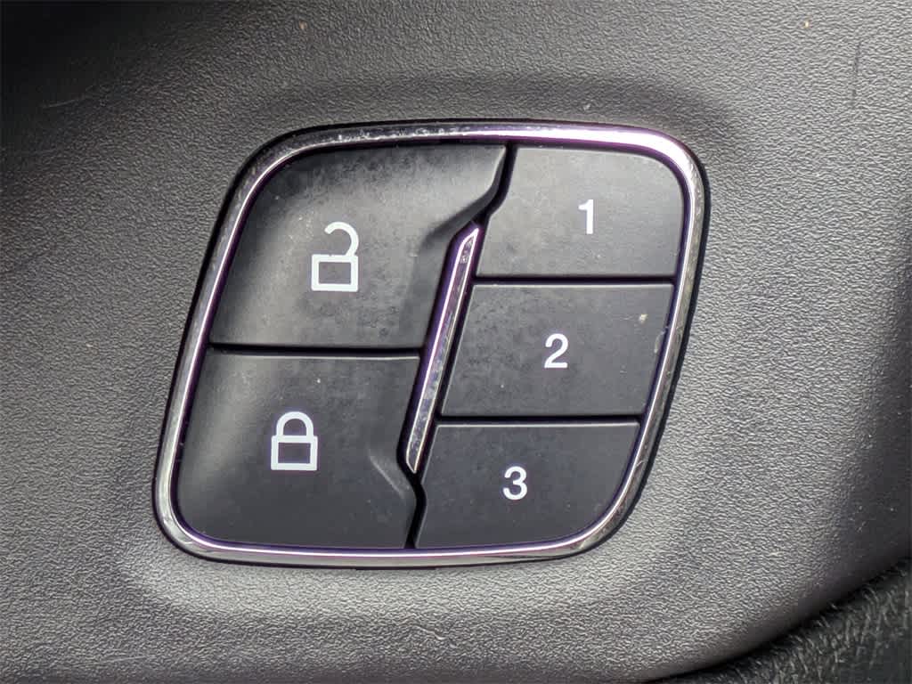 Thumbnail: 2018 Ford Expedition - 28