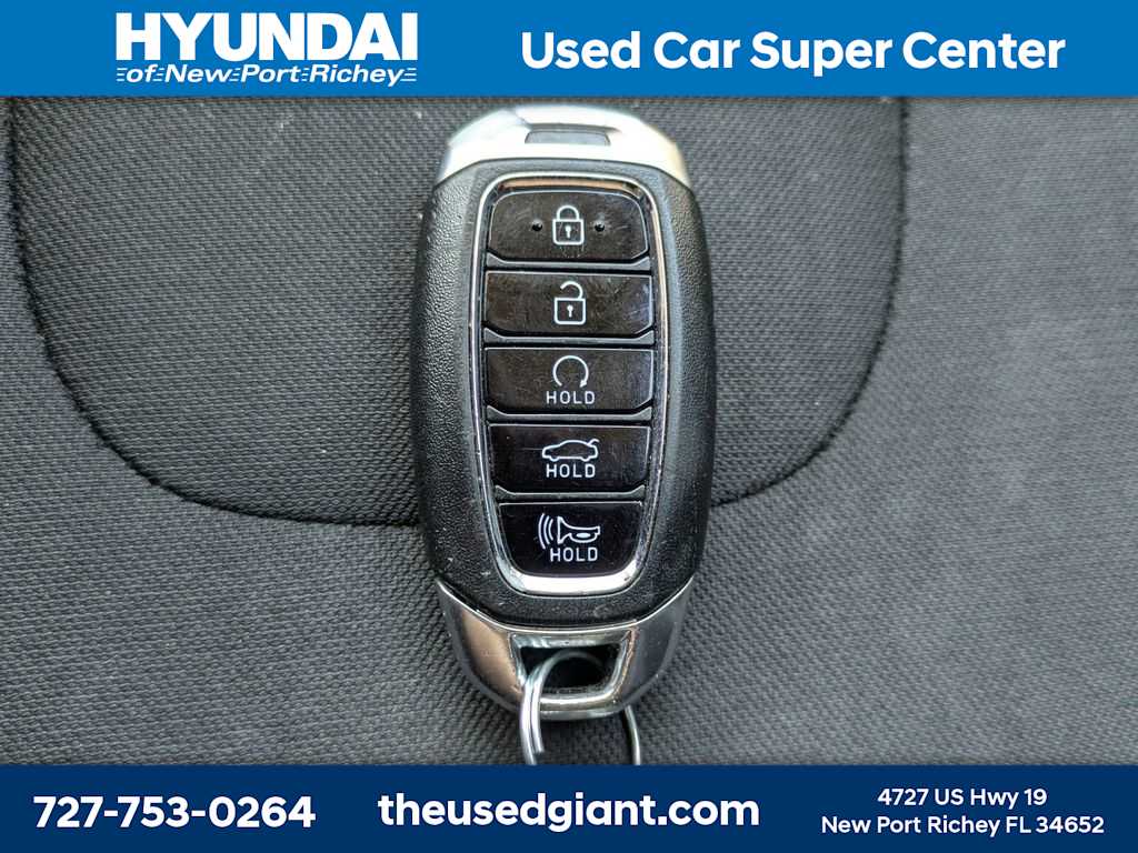 Thumbnail: 2023 Hyundai Elantra - 33