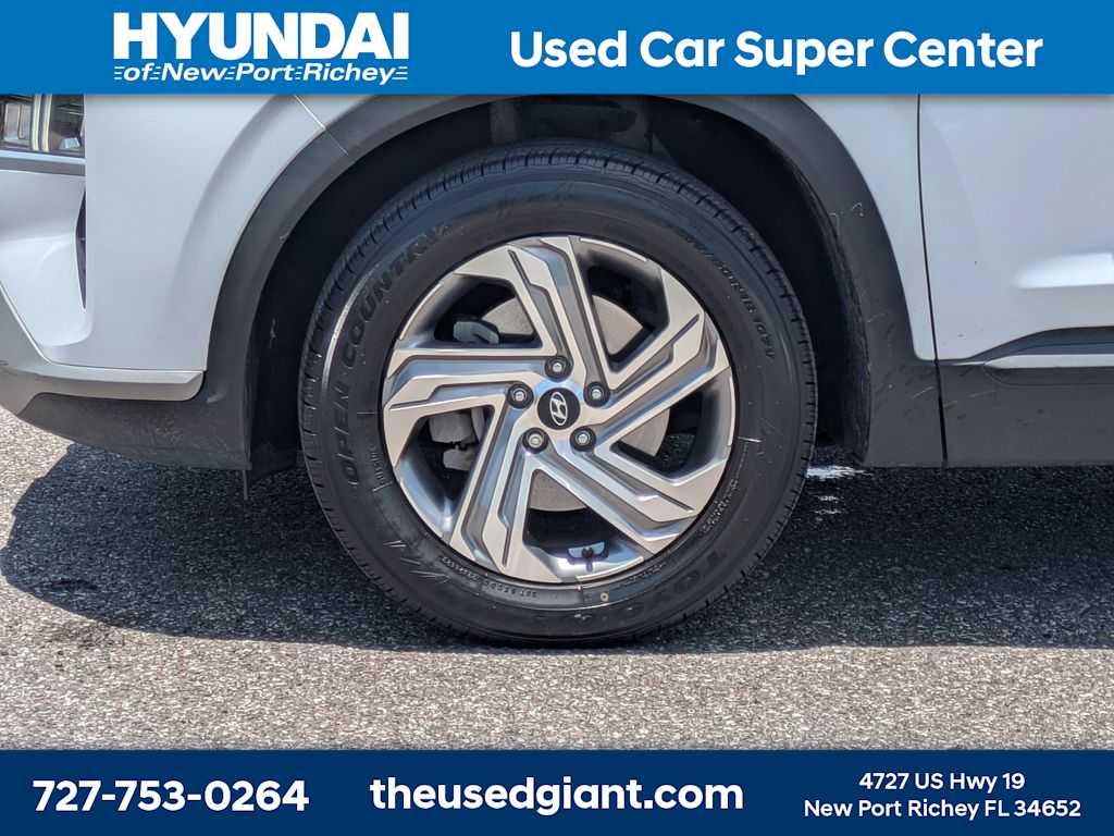 Thumbnail: 2021 Hyundai Santa Fe - 10