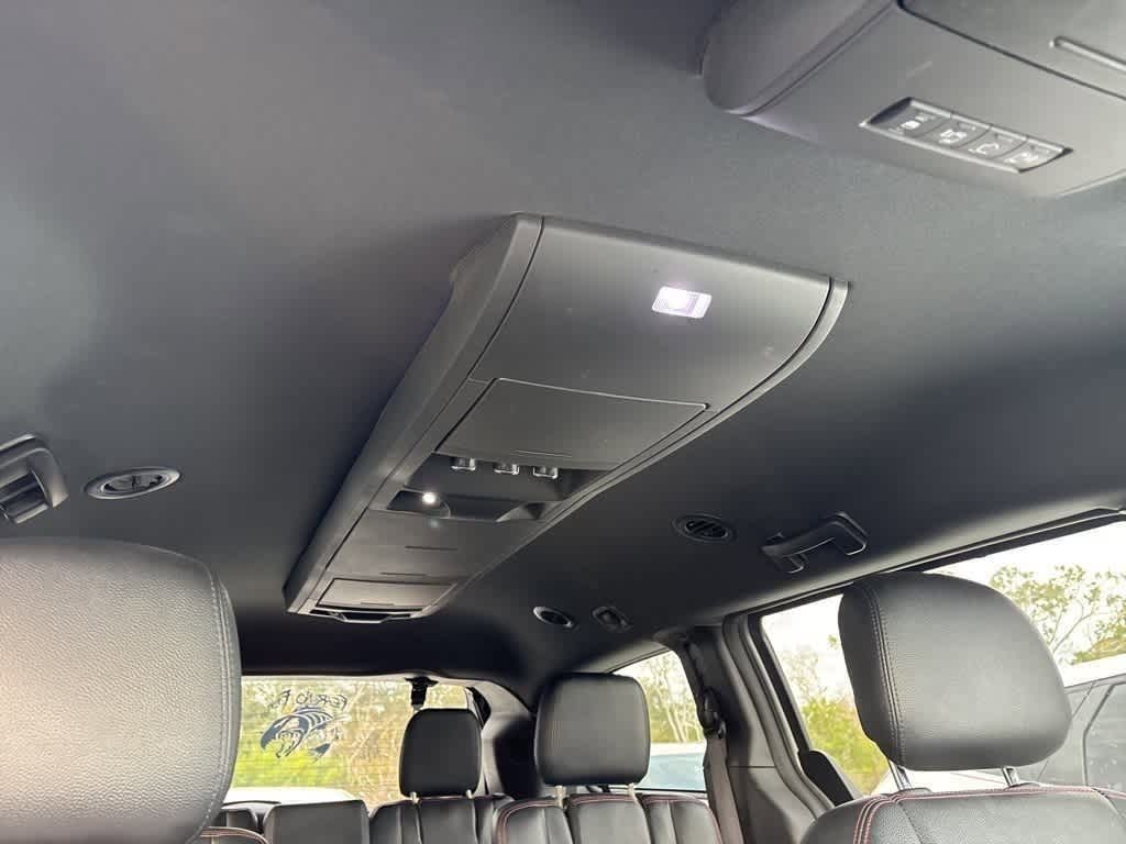 Thumbnail: 2019 Dodge Grand Caravan - 9