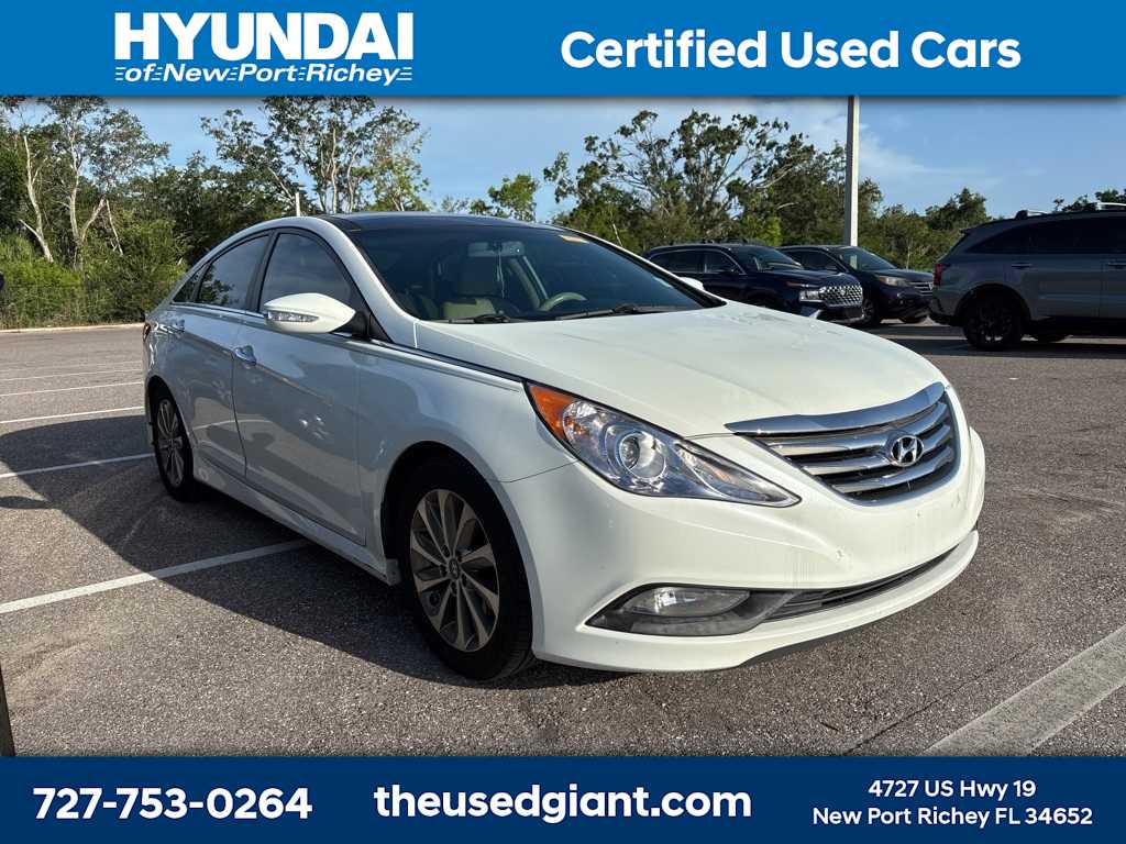 Thumbnail: 2014 Hyundai Sonata - 4