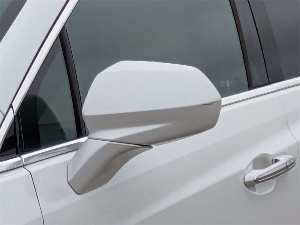 Thumbnail: 2018 Cadillac XT5 - 11