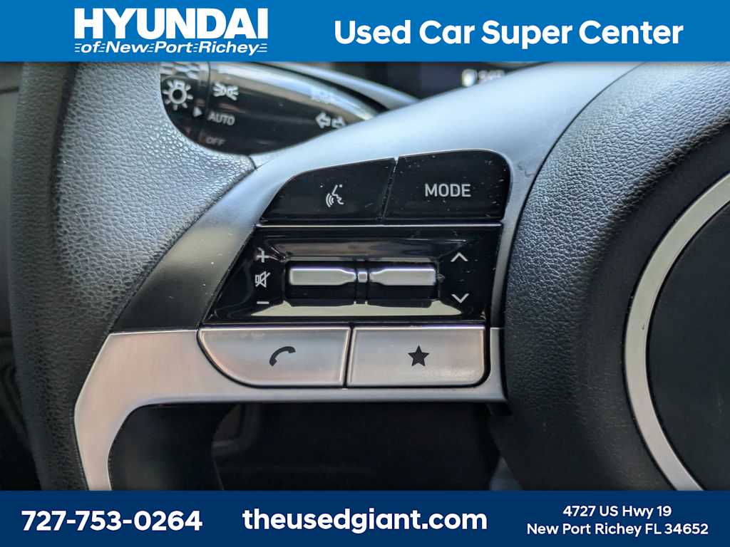 Thumbnail: 2023 Hyundai Santa Cruz - 28