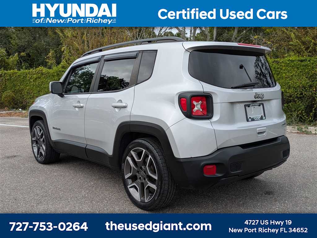 Thumbnail: 2019 Jeep Renegade - 3