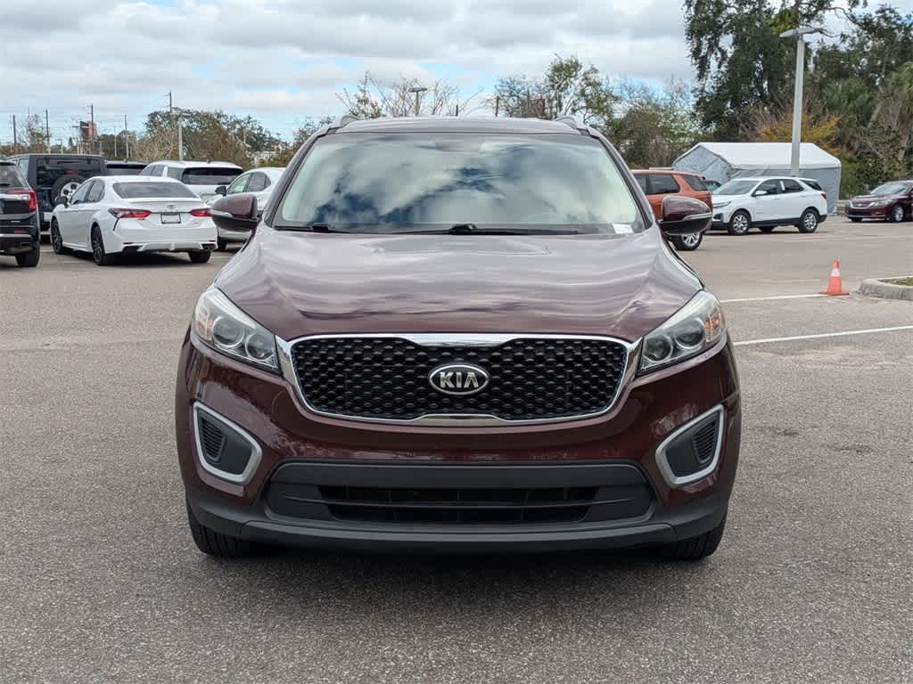 Thumbnail: 2017 Kia Sorento - 8