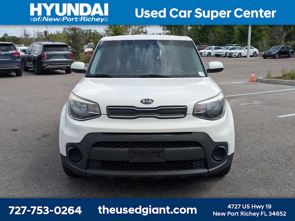 Thumbnail: 2017 Kia Soul - 8