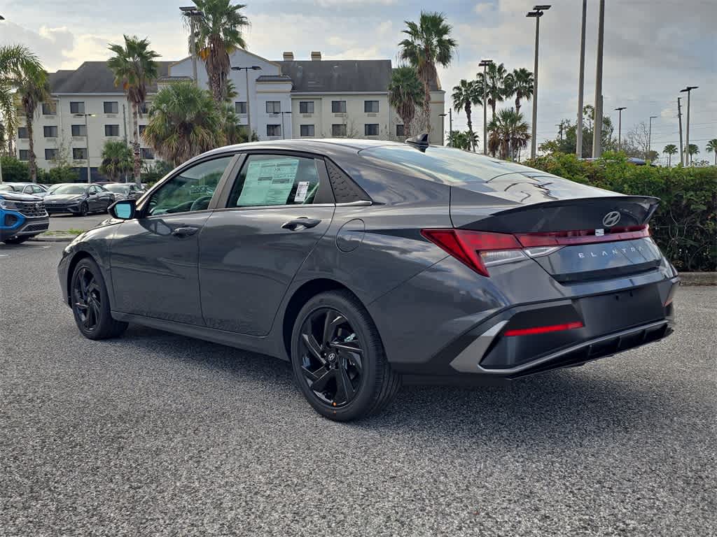 Thumbnail: 2026 Hyundai Elantra - 4