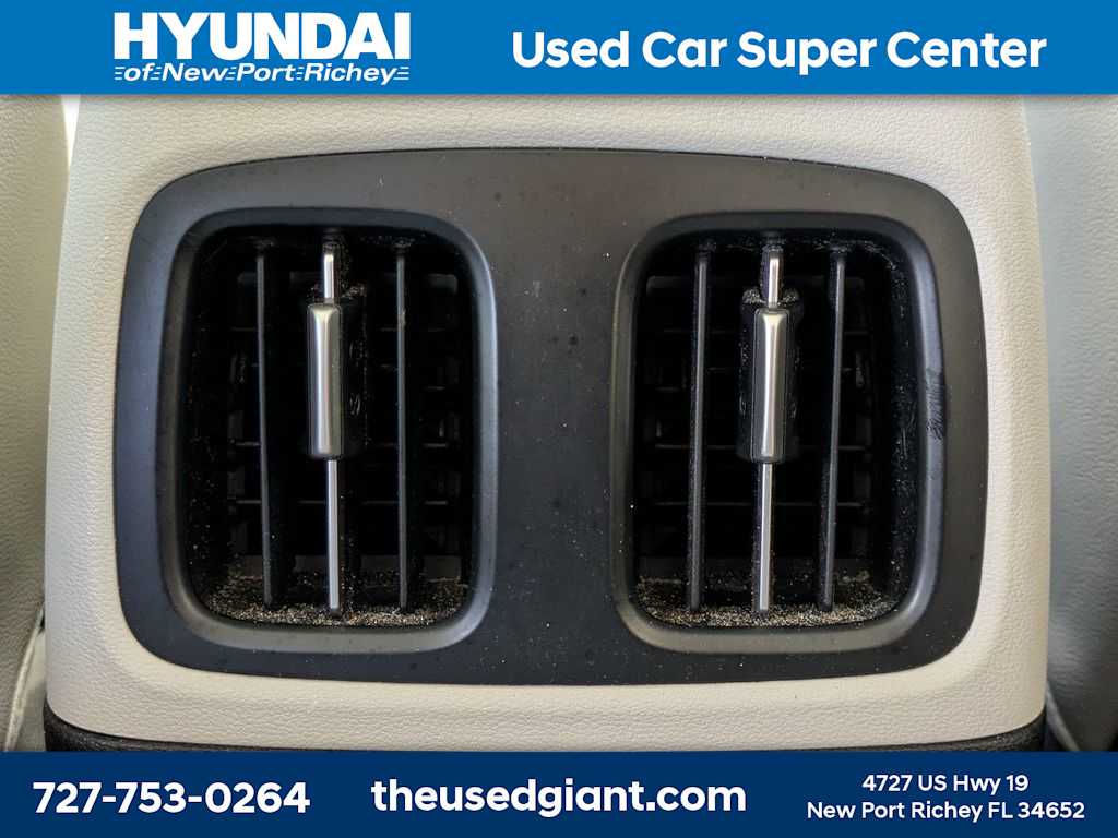 Thumbnail: 2023 Hyundai Tucson - 16