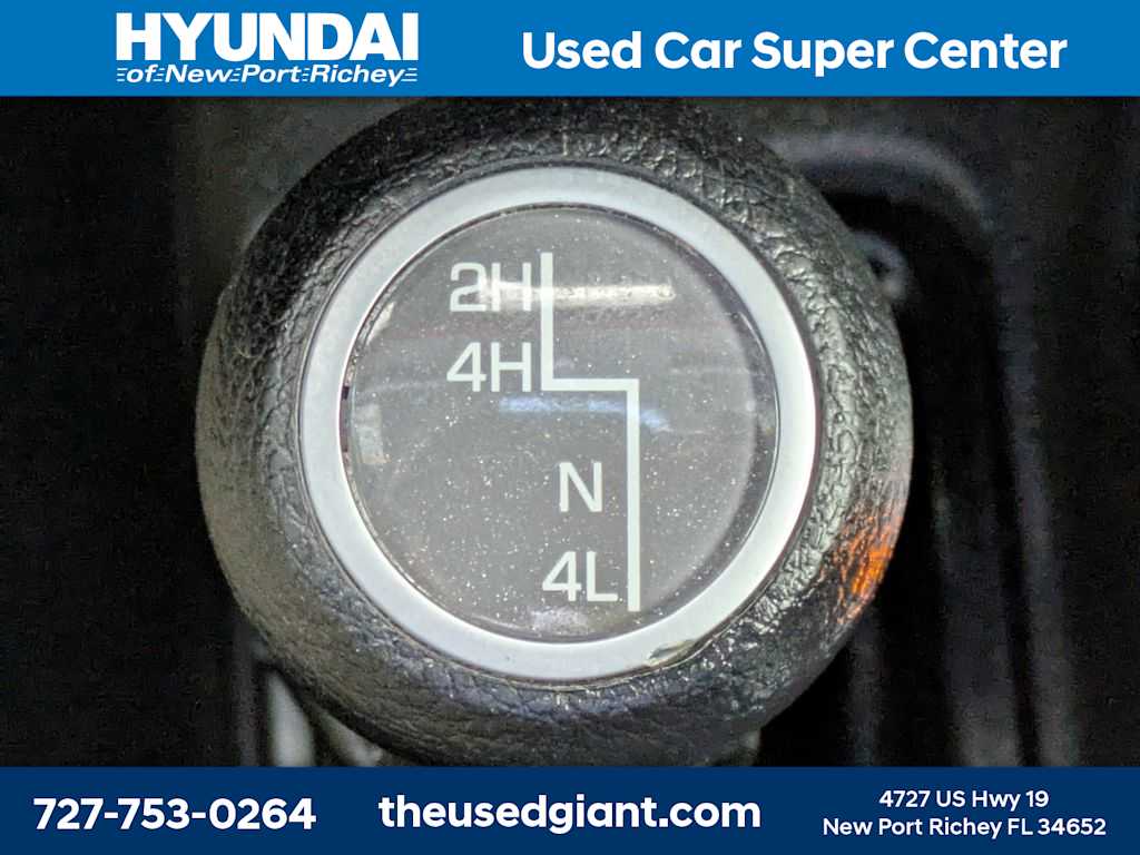 Thumbnail: 2022 Jeep Wrangler - 29