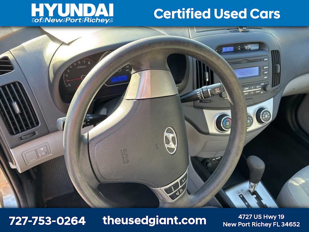 Thumbnail: 2010 Hyundai Elantra - 10