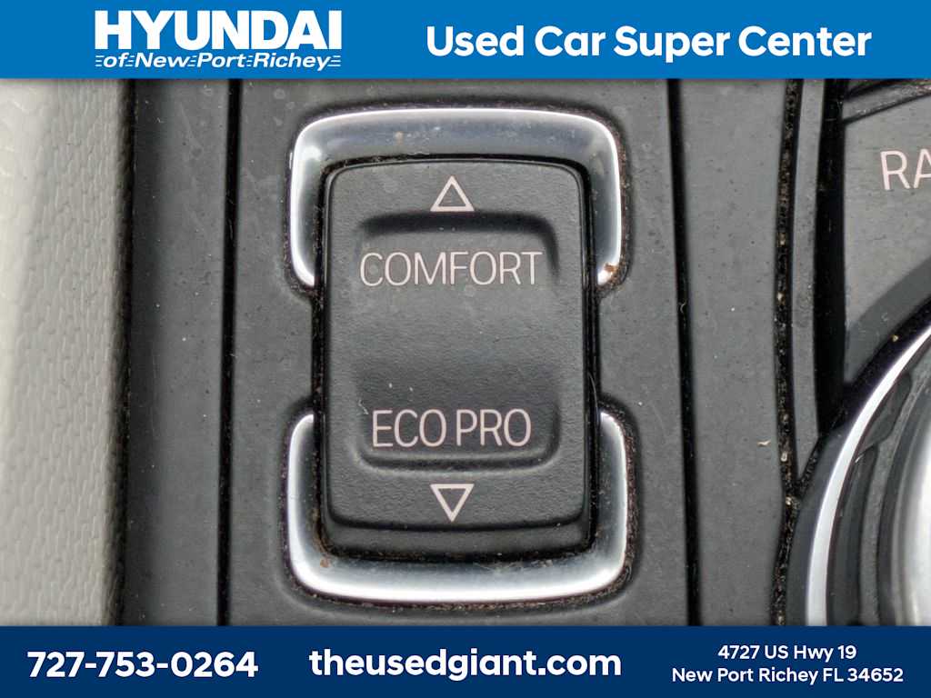 Thumbnail: 2015 BMW i3 - 26