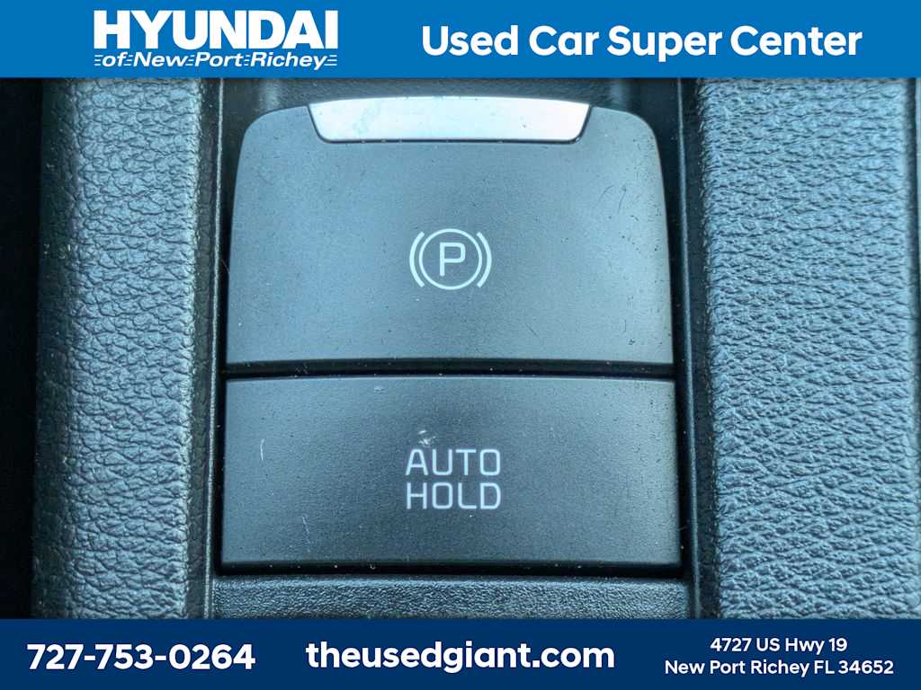 Thumbnail: 2022 Kia Forte - 26