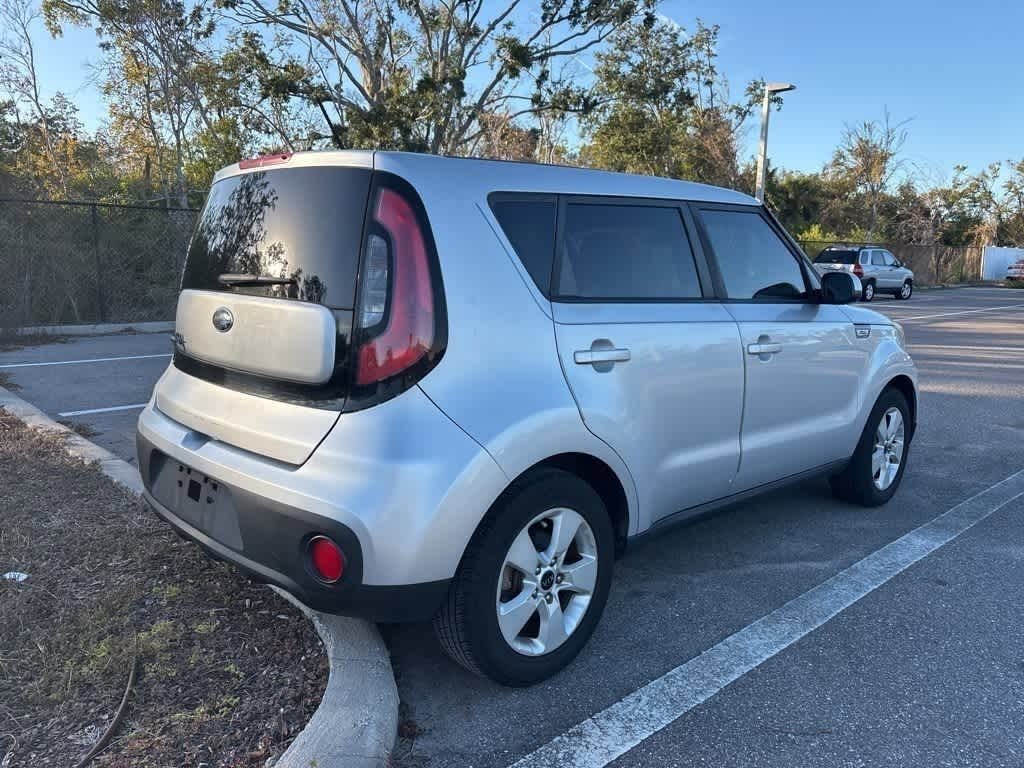 Thumbnail: 2017 Kia Soul - 3