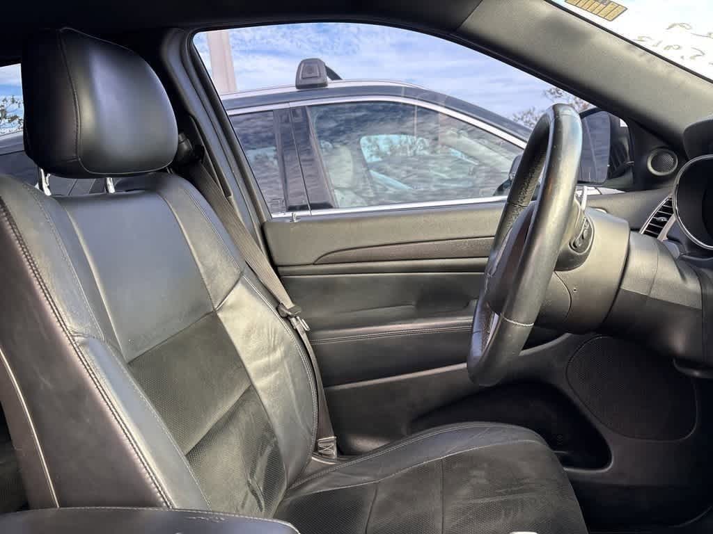 Thumbnail: 2015 Jeep Grand Cherokee - 7