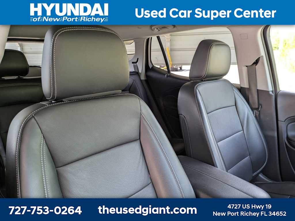 Thumbnail: 2022 GMC Terrain - 6