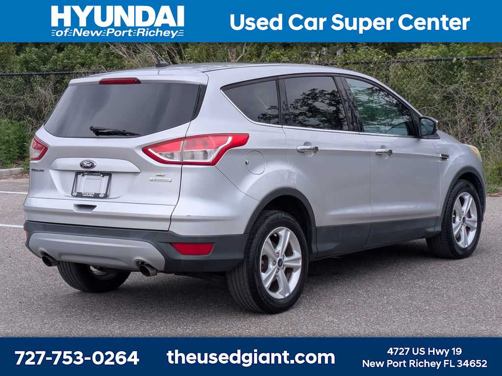Thumbnail: 2016 Ford Escape - 5