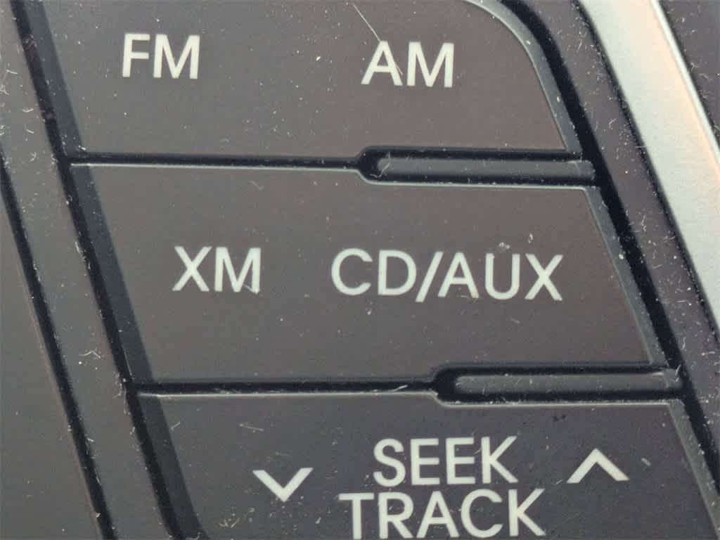 Thumbnail: 2013 Hyundai Accent - 19