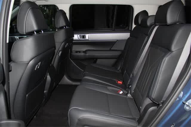 2025 Hyundai Santa Fe XRT 5