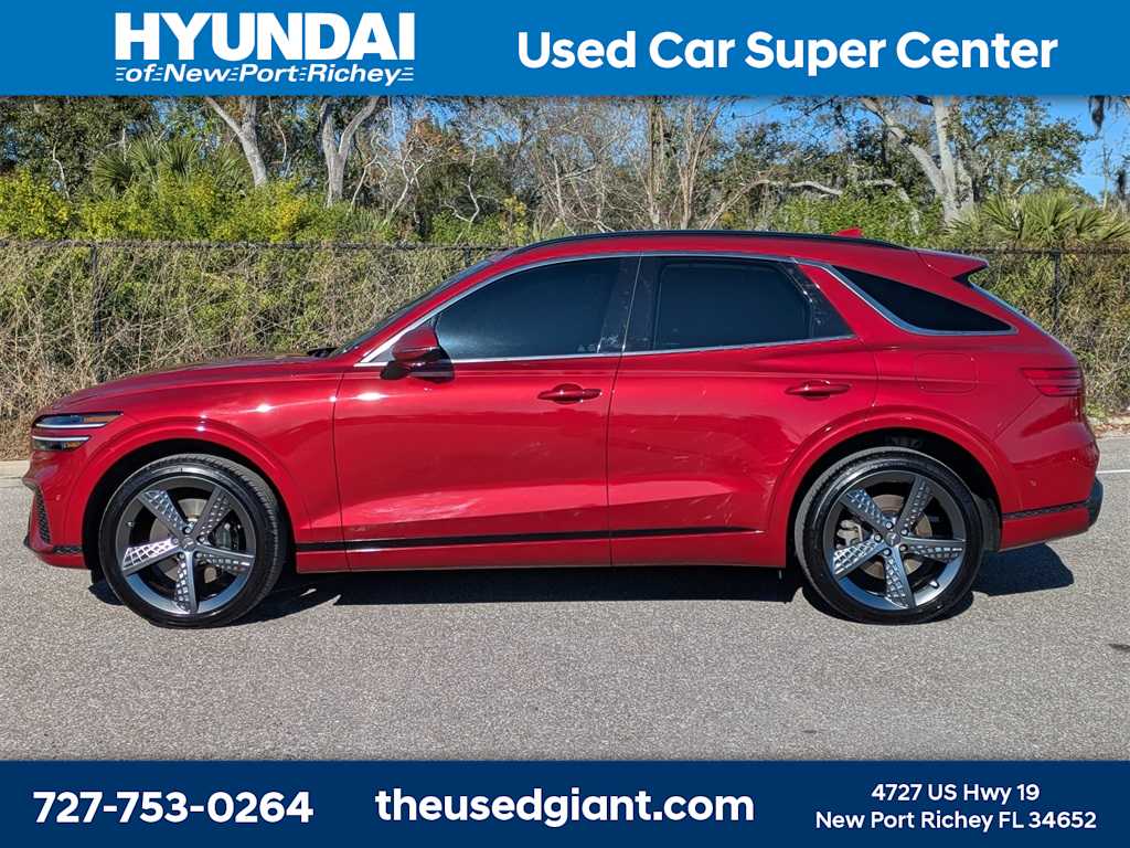 Thumbnail: 2022 Genesis GV70 - 2