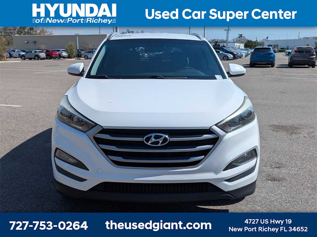 Thumbnail: 2018 Hyundai Tucson - 8