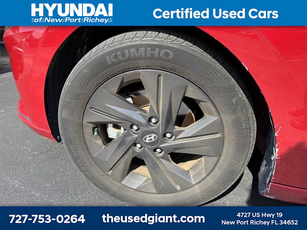 Thumbnail: 2021 Hyundai Elantra - 8