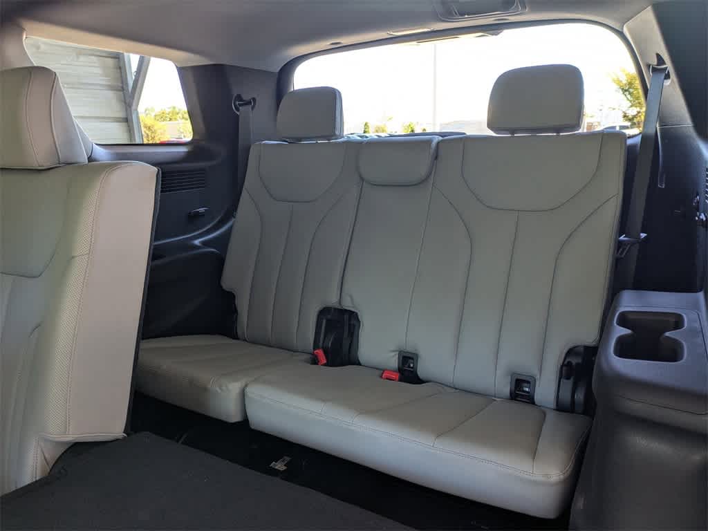 Thumbnail: 2024 Hyundai Palisade - 17