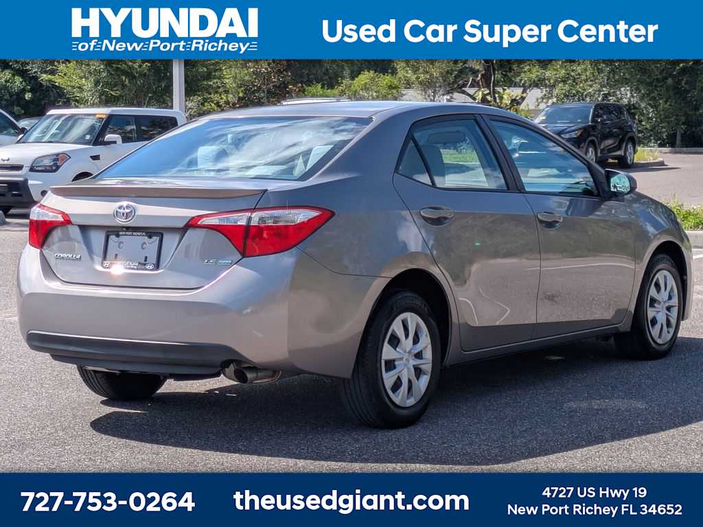 Thumbnail: 2015 Toyota Corolla - 5