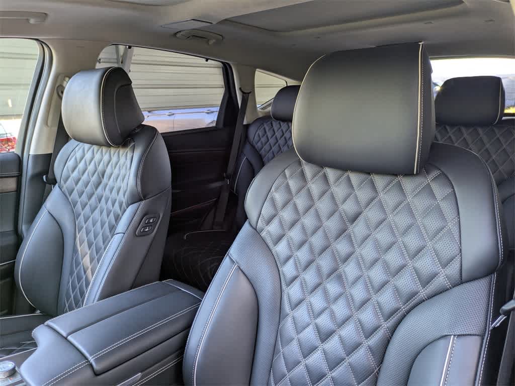 Thumbnail: 2023 Genesis GV80 - 7