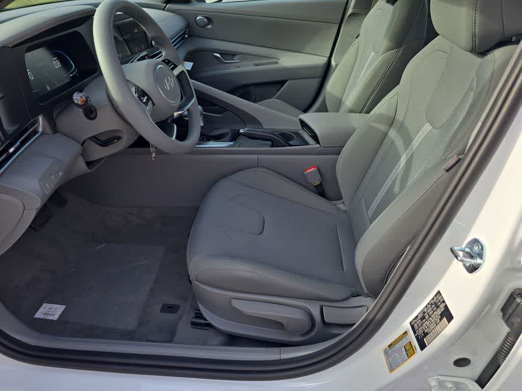 Thumbnail: 2026 Hyundai Elantra - 16