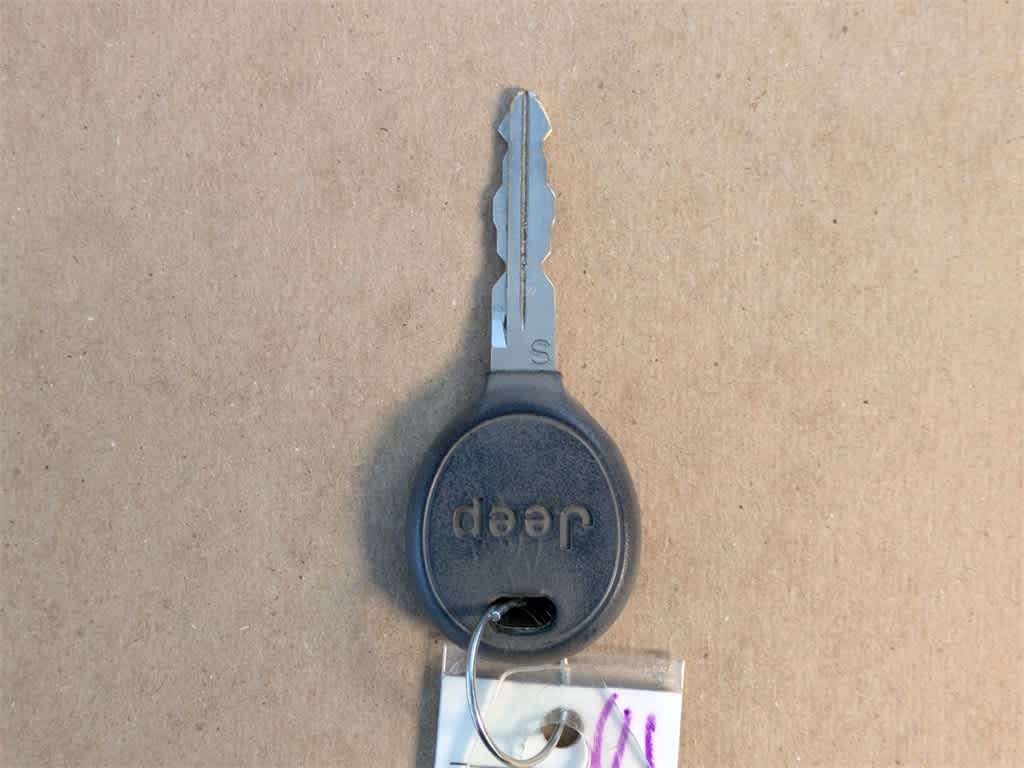 Thumbnail: 2017 Jeep Wrangler - 34