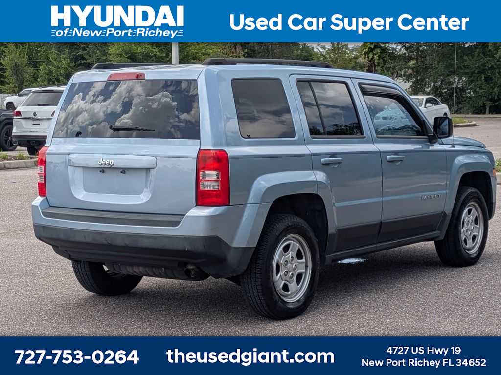 Thumbnail: 2014 Jeep Patriot - 5