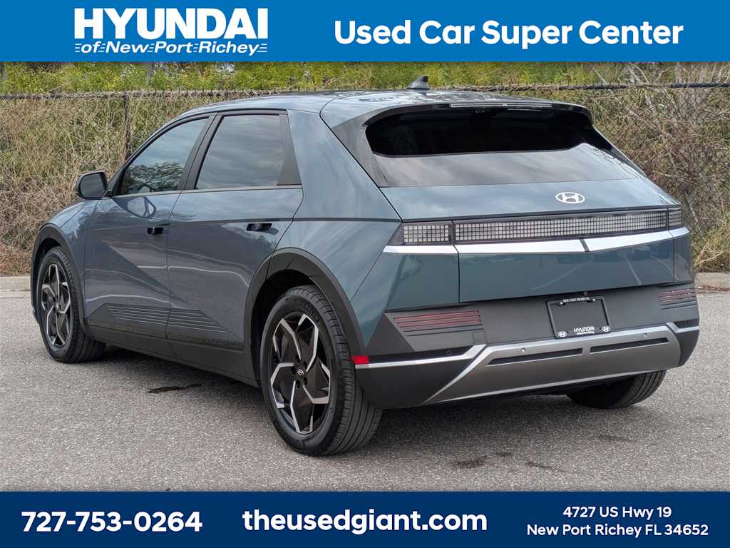 Thumbnail: 2022 Hyundai Ioniq 5 - 3