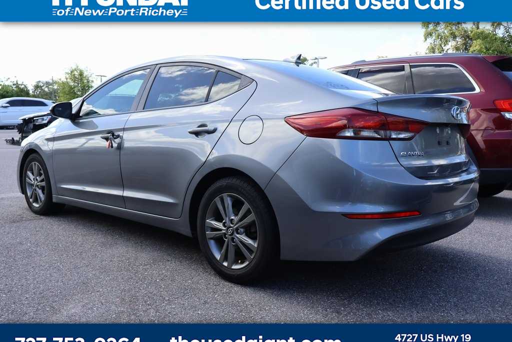 2018 Hyundai Elantra SEL 2