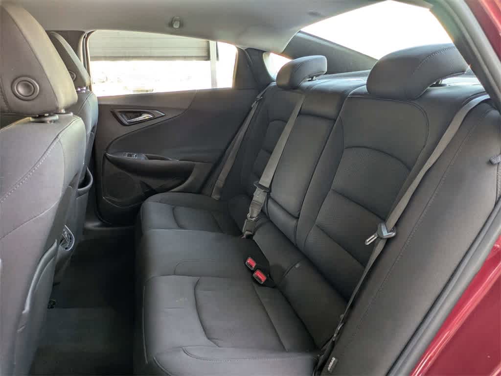 Thumbnail: 2020 Chevrolet Malibu - 13