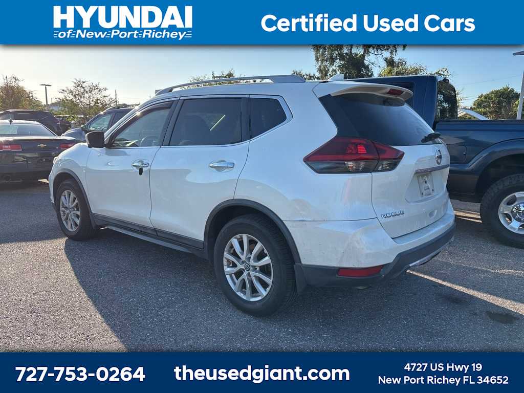 Thumbnail: 2018 Nissan Rogue - 2