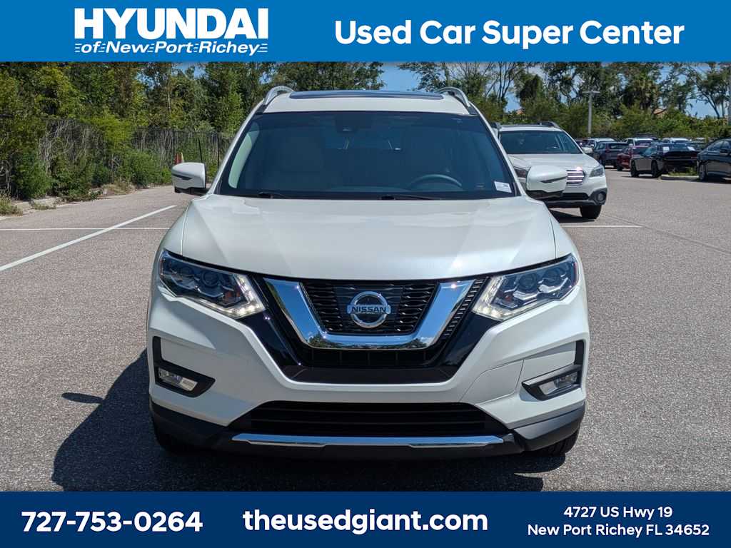 Thumbnail: 2017 Nissan Rogue - 8