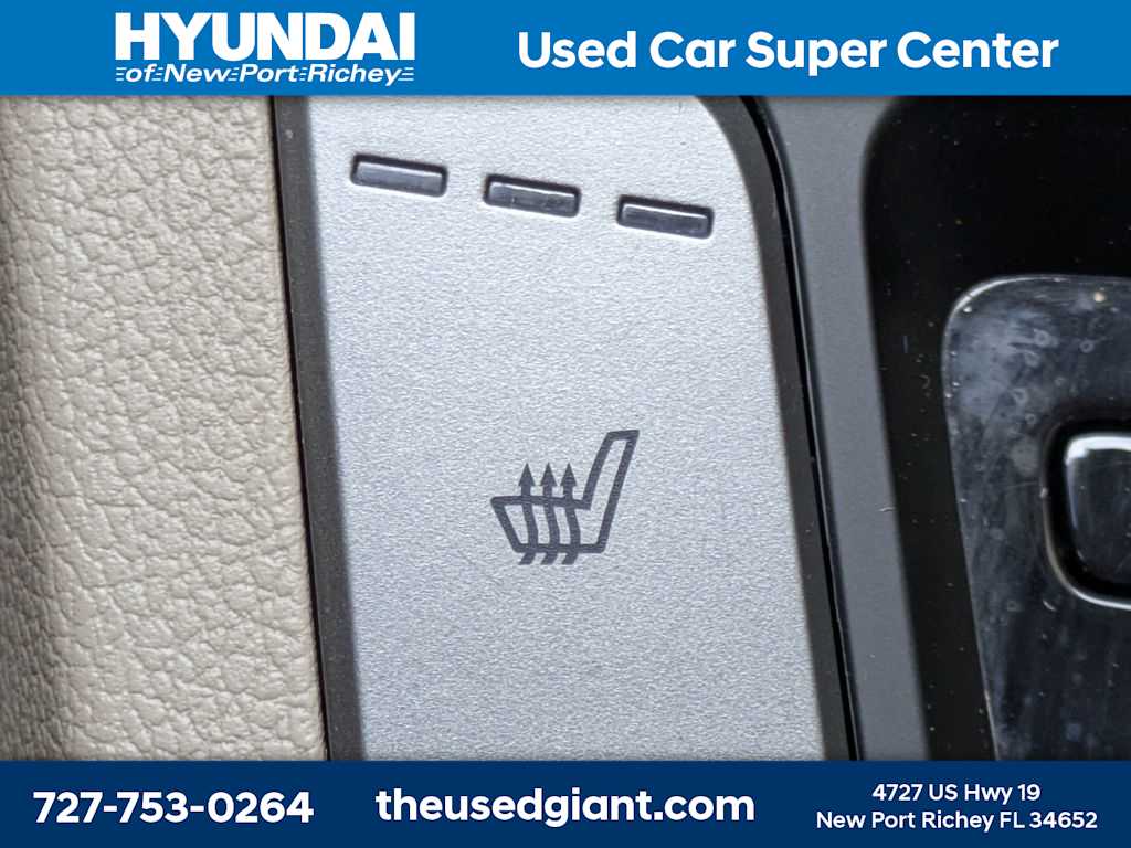 Thumbnail: 2017 Hyundai Elantra - 27