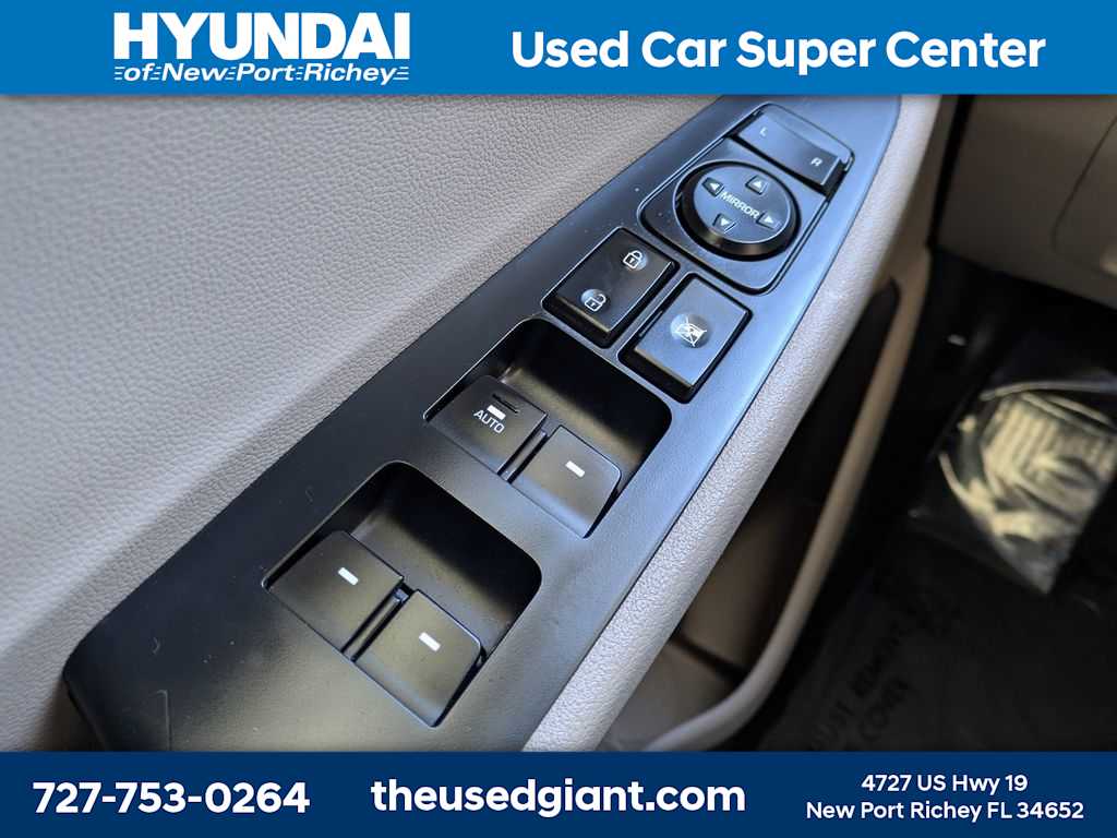 Thumbnail: 2020 Hyundai Tucson - 28