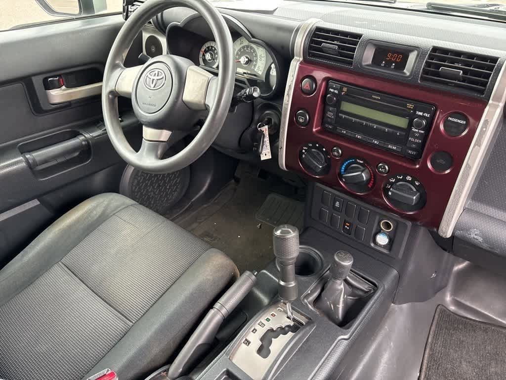 Thumbnail: 2007 Toyota FJ Cruiser - 6