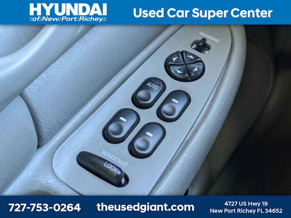 Thumbnail: 1999 Buick Century - 23