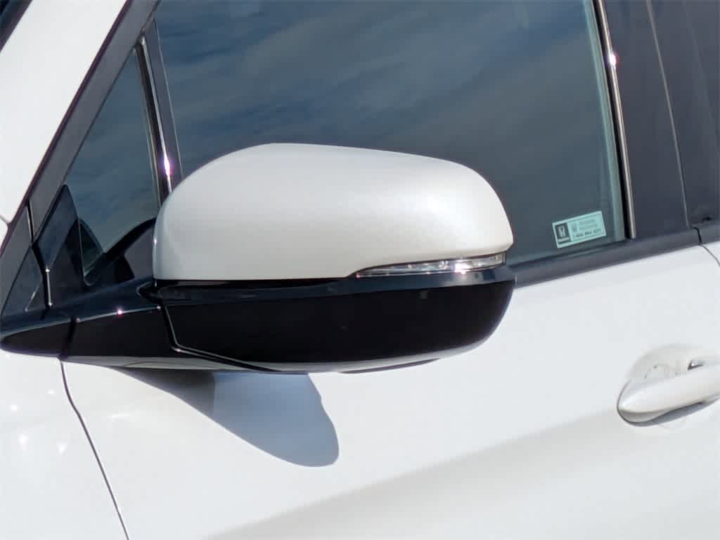 Thumbnail: 2022 Honda Pilot - 11