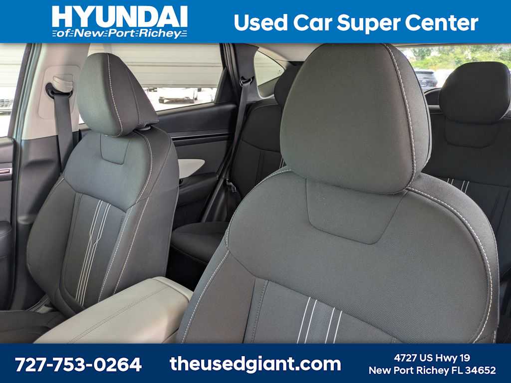 Thumbnail: 2022 Hyundai Tucson - 7