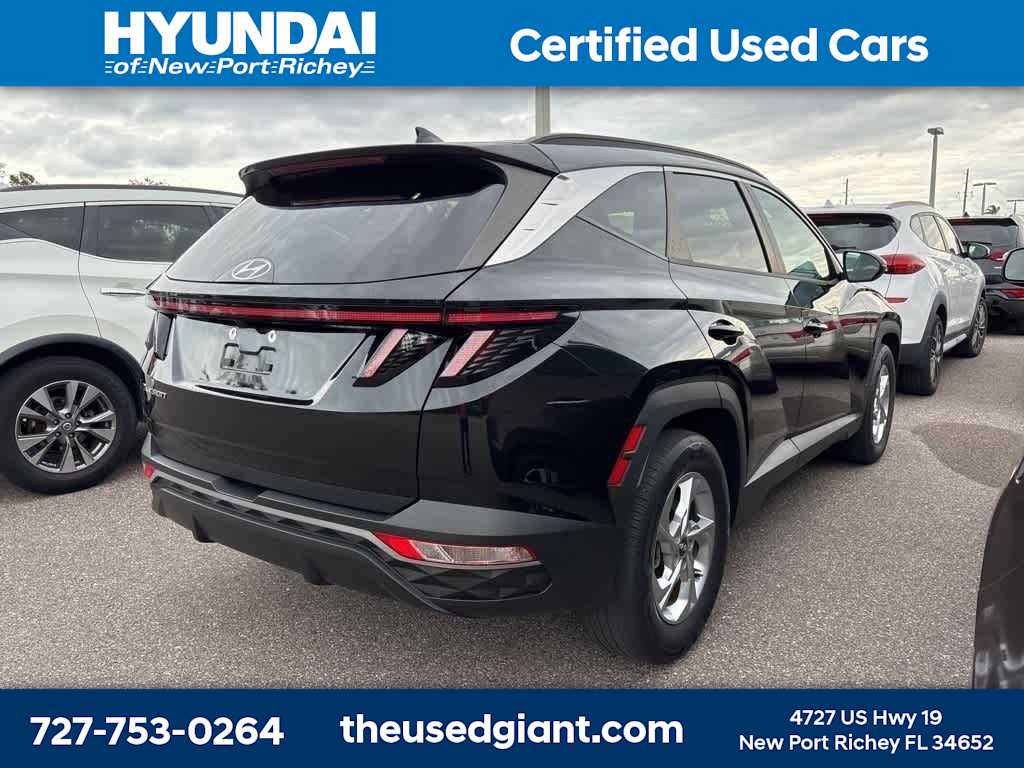 Thumbnail: 2022 Hyundai Tucson - 3